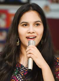 आर्या