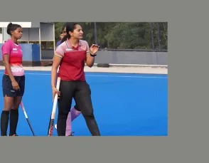 दर्पण खेल मैदान से उड़ीसा तक, हॉकी