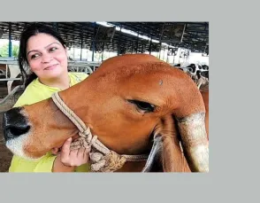 इंदौर की पल्लवी ने खड़ा किया 5