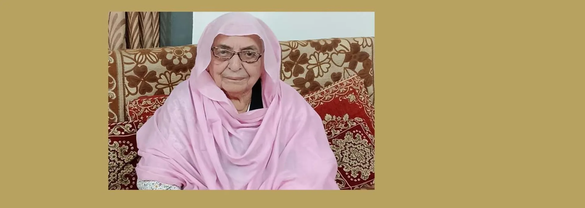 उर्दू की बेशकीमती नगीना है