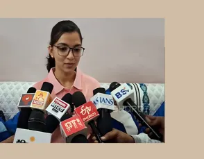 छिंदवाड़ा की प्रिया मालवीय बनी महिला फ्लाइंग ऑफिसर